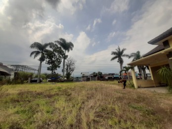 Tanah Plus Rumah Bagus Kokoh View Gunung Area Wisata Baloga Kota Batu