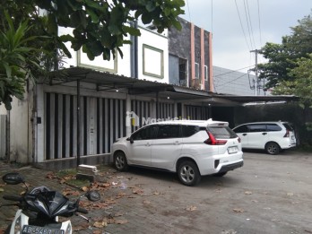 Tanah beserta Bangunan Sangat potensial Strategis Untuk Hotel maupun Gudang