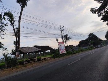 Tanah strategis poros jalan  situbondo Bondowoso