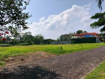 Tanah Dijual di Telaga Golf Megah Araya