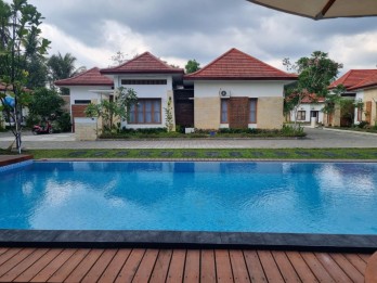 VILLA MEWAH DI MAGELANG HANYA 13 MENIT DARI CANDI BOROBUDUR