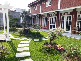 Villa Dijual di Jl Kapten Ibnu kota Batu